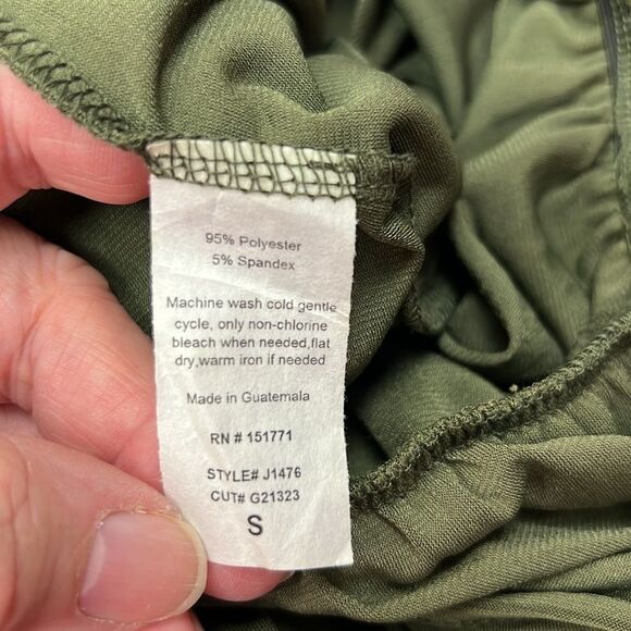 Kayleigh olive Green pull on jumpsuit size small EUC - Picture 10 of 10